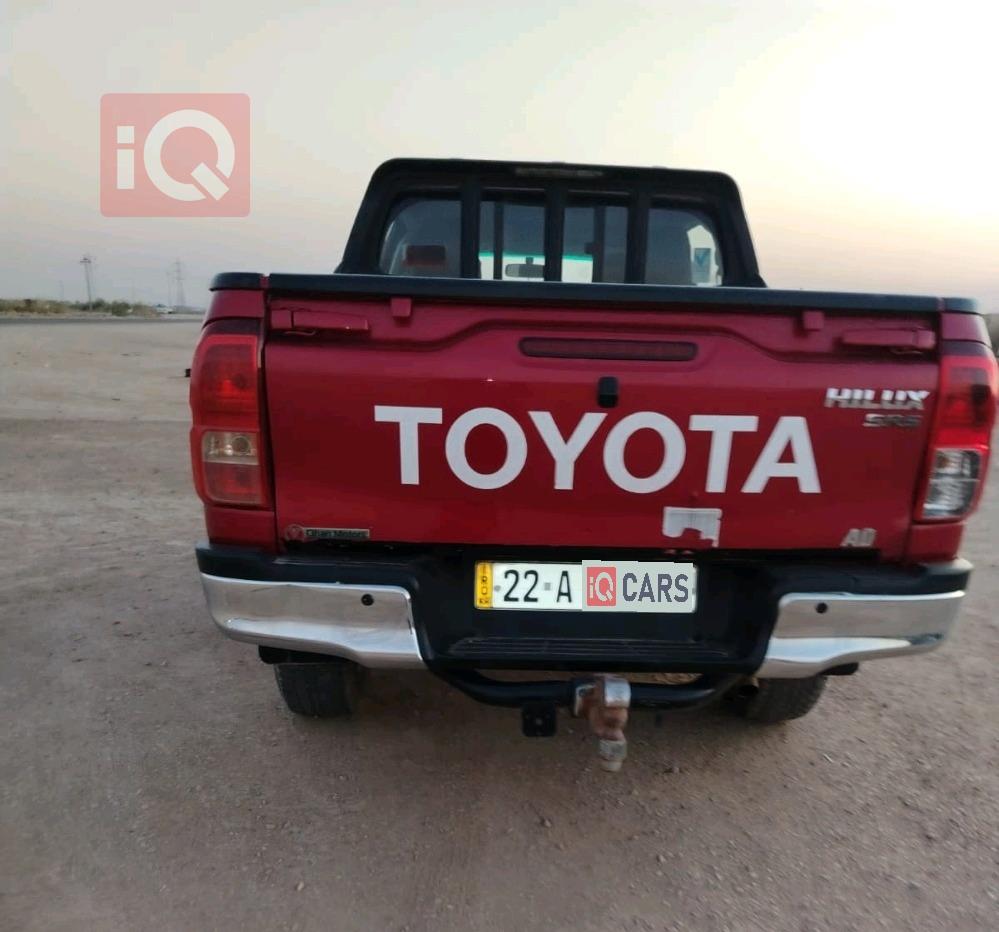 تۆیۆتا هایلۆکس